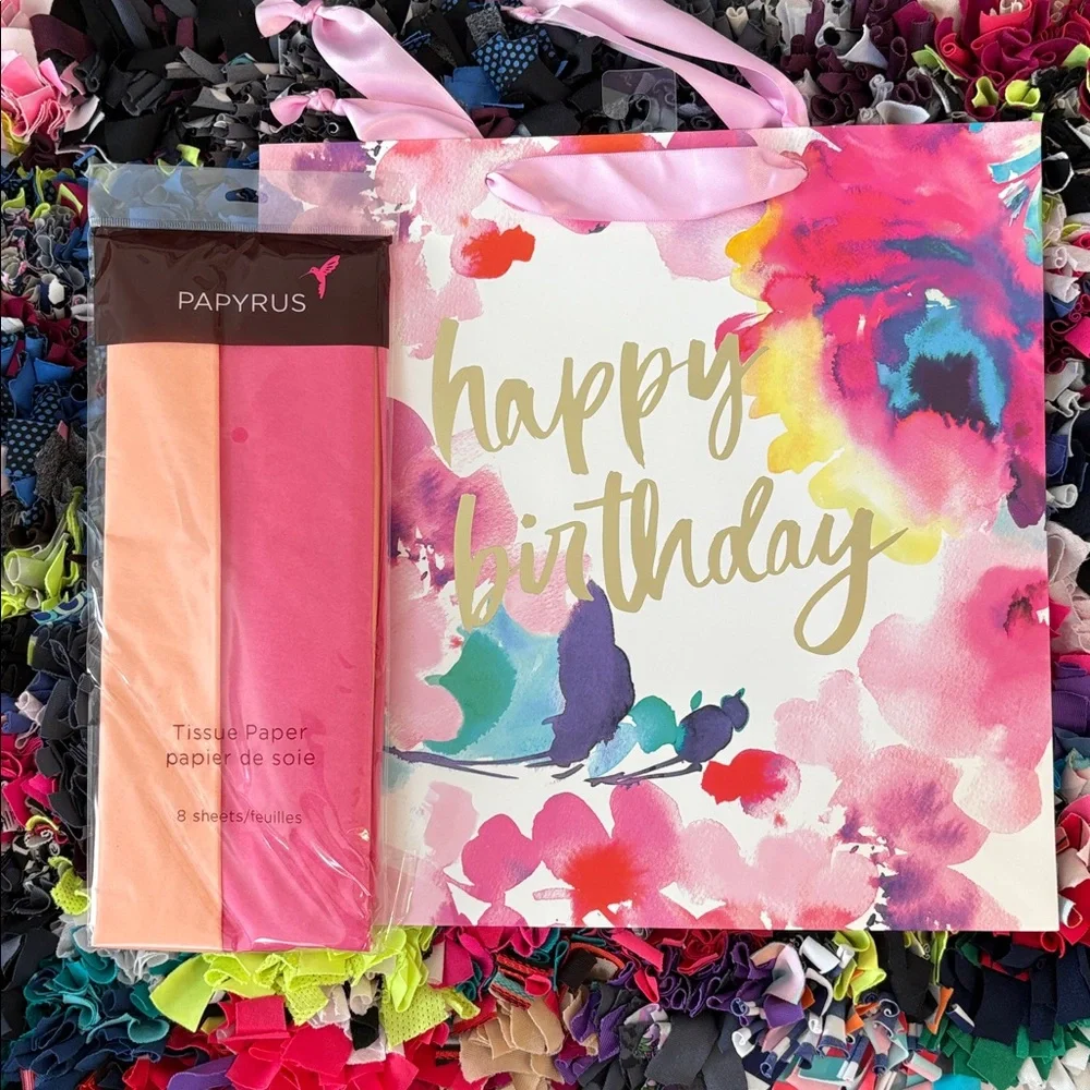 🆕Papyrus 2 Floral Birthday Gift Bags And 2 Tissue Packages